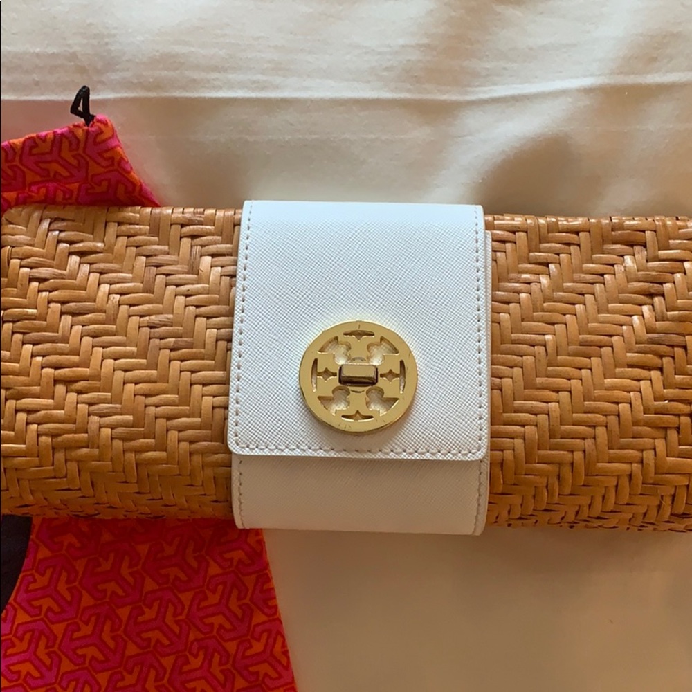 Tory Burch straw summer clutch with bag